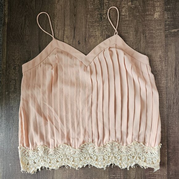 Dance & Marvel Pleated Lace Tank Top/Camisole, S, Peach - Picture 1 of 7